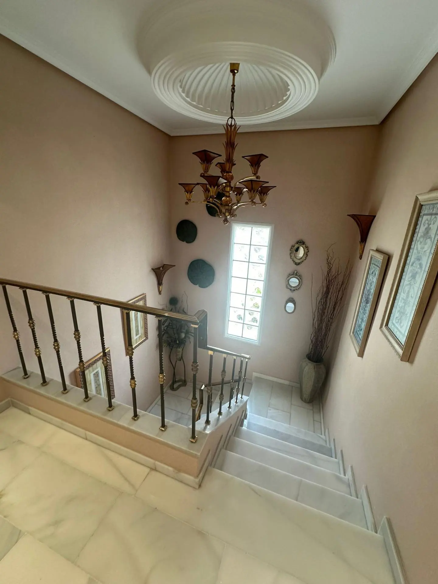 Villa Of 320 M² In Benidorm, Spain
