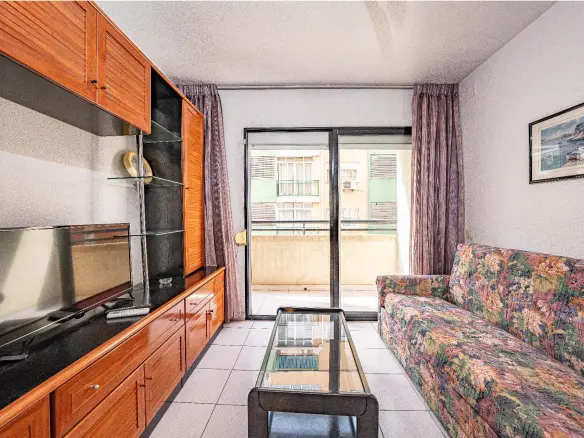 Apartment Of 56 M² In Benidorm, Spain