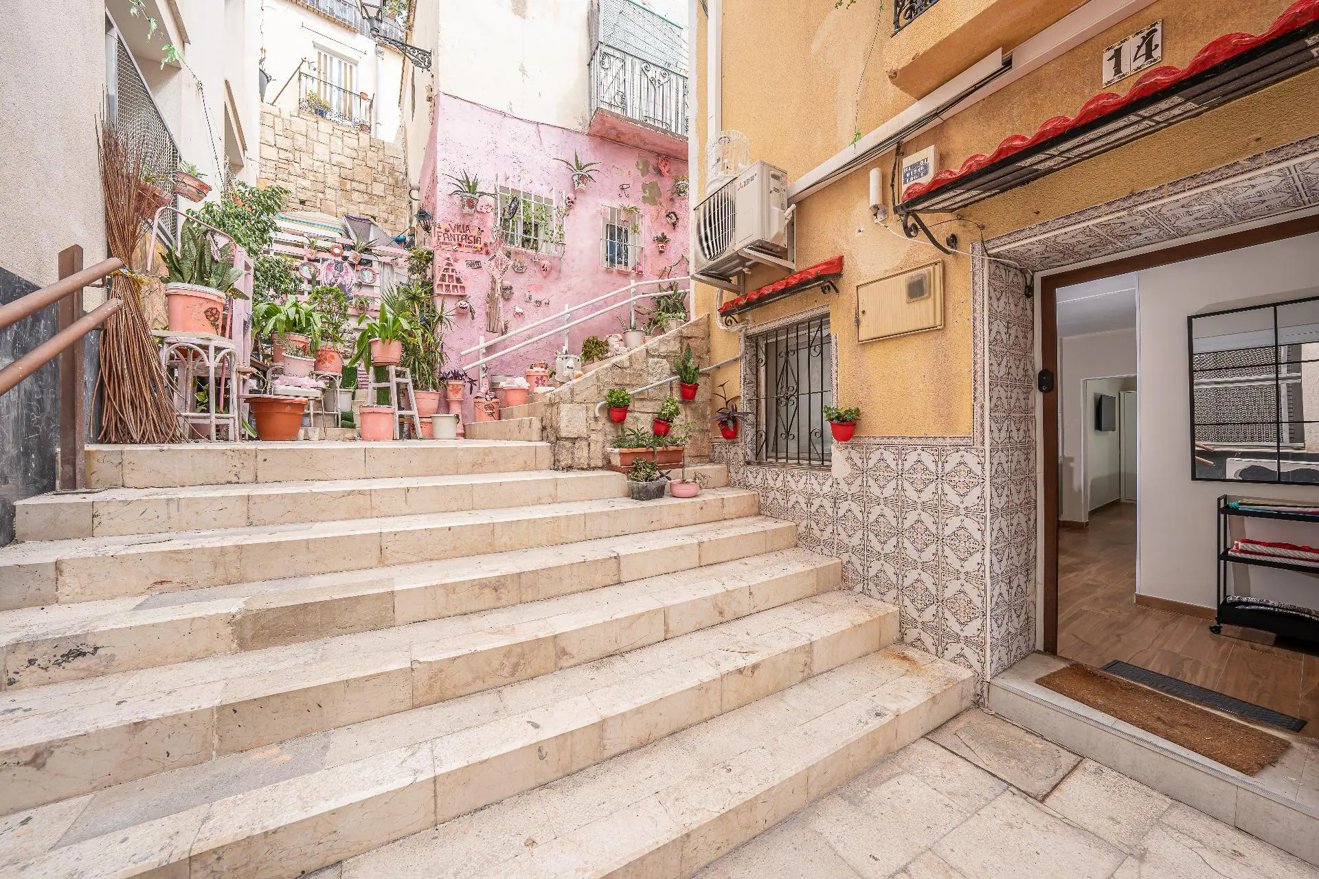 Apartment 70 M² In Alicante, Spain