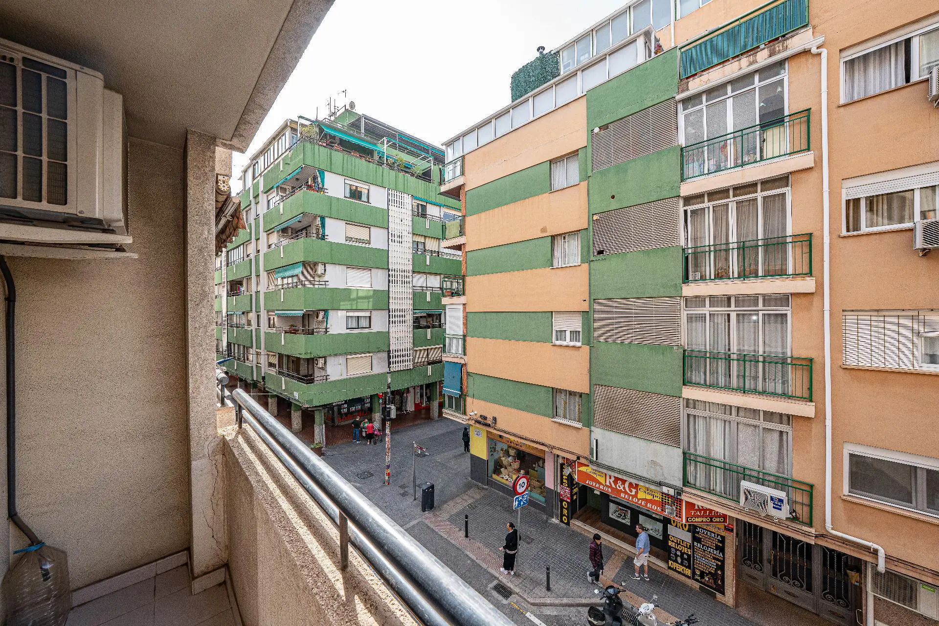 Apartment Of 56 M² In Benidorm, Spain