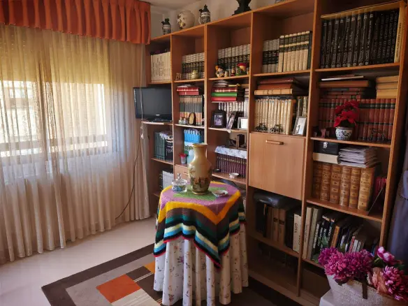 4-bedroom Flat In Alicante, Spain (134 M²)