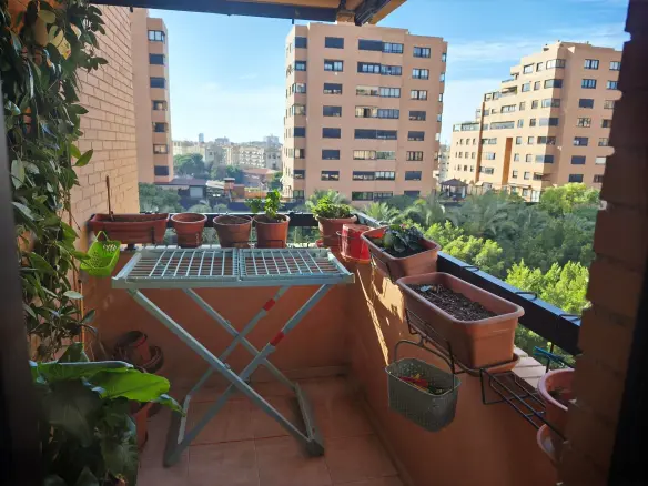 4-bedroom Flat In Alicante, Spain (134 M²)