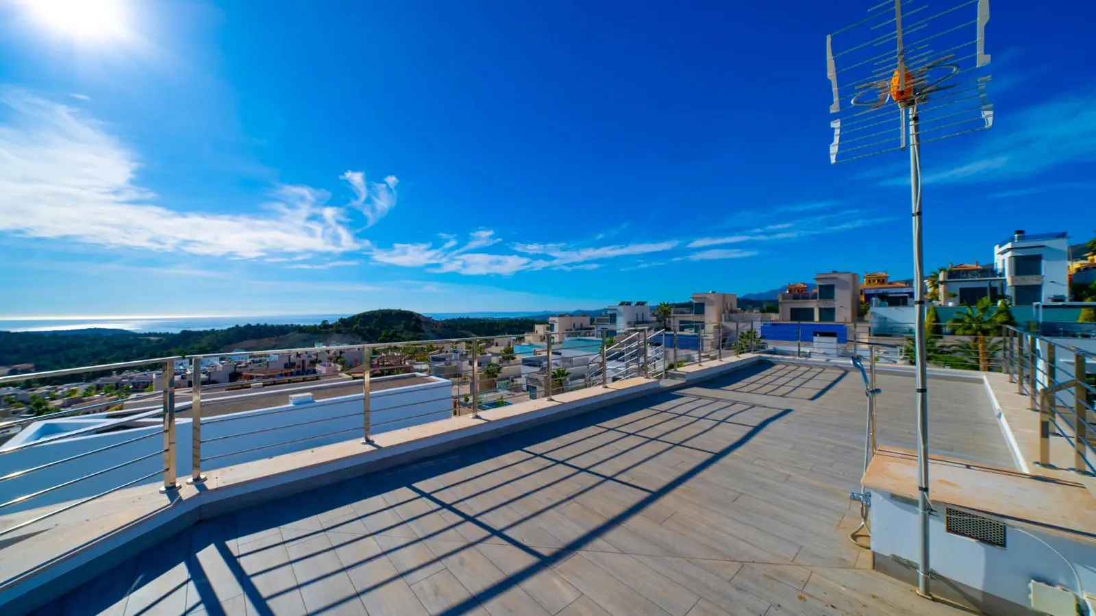 Terraced House Of 570 M² With Terraces In Finestrat, Spain