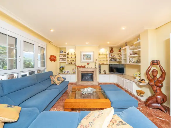 5-bedroom Villa In Alcoy – Alcoi, Spain (363 M²)