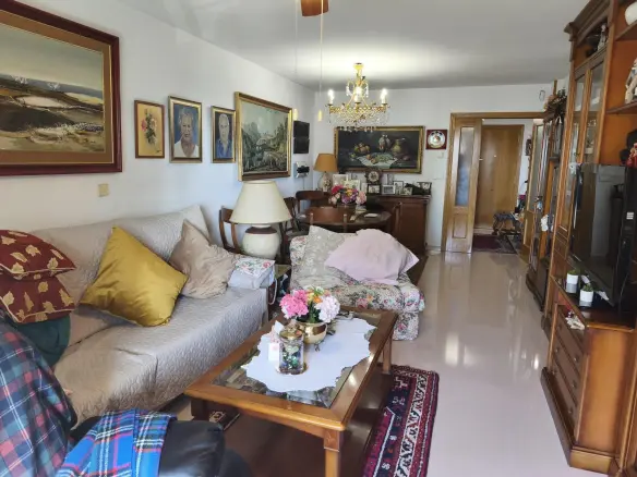4-bedroom Flat In Alicante, Spain (134 M²)