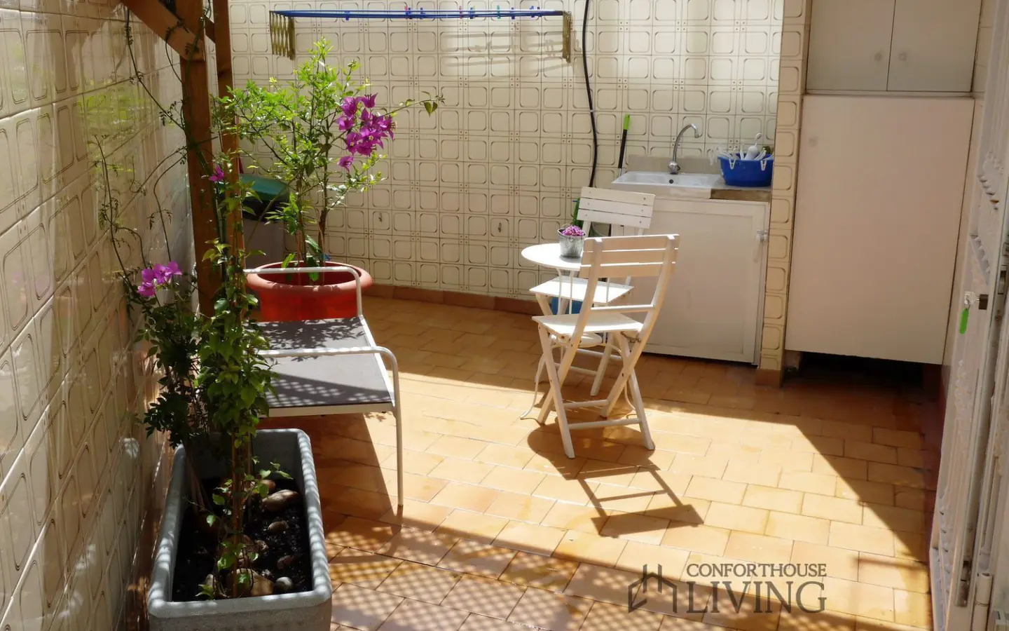 2-bedroom Flat In Valencia, Spain (70 M²)