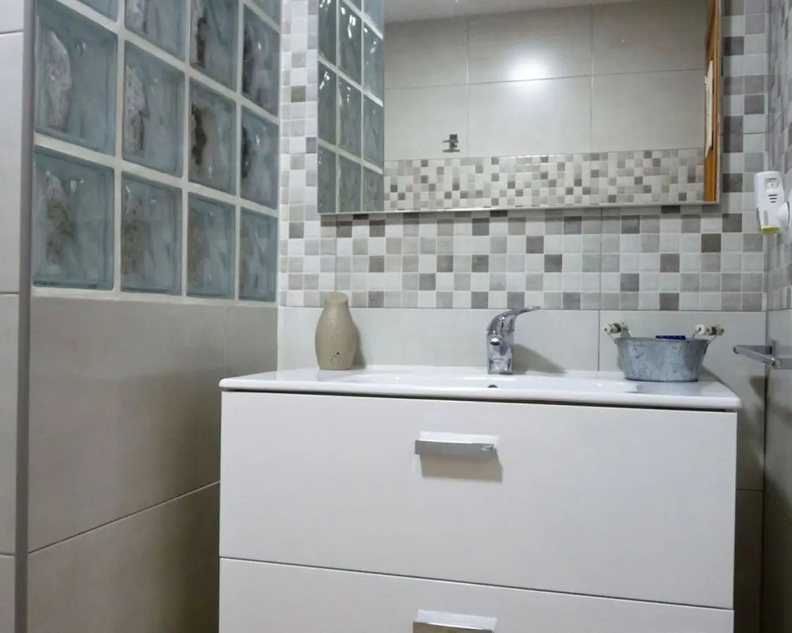 2-bedroom Flat In Valencia, Spain (70 M²)