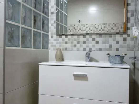 2-bedroom Flat In Valencia, Spain (70 M²)