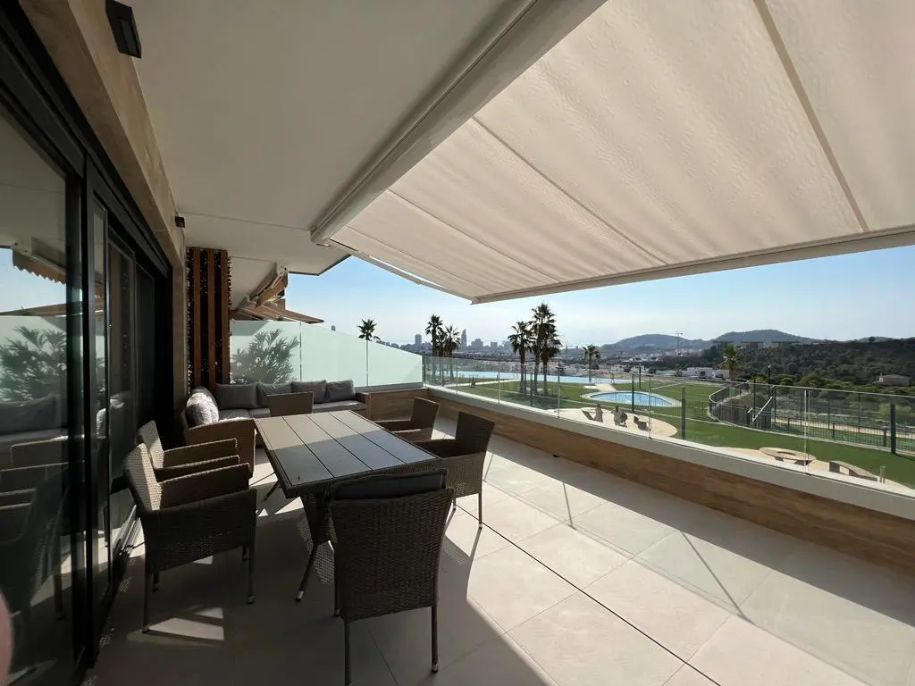 Apartment Of 120 M² In Finestrat, Spain