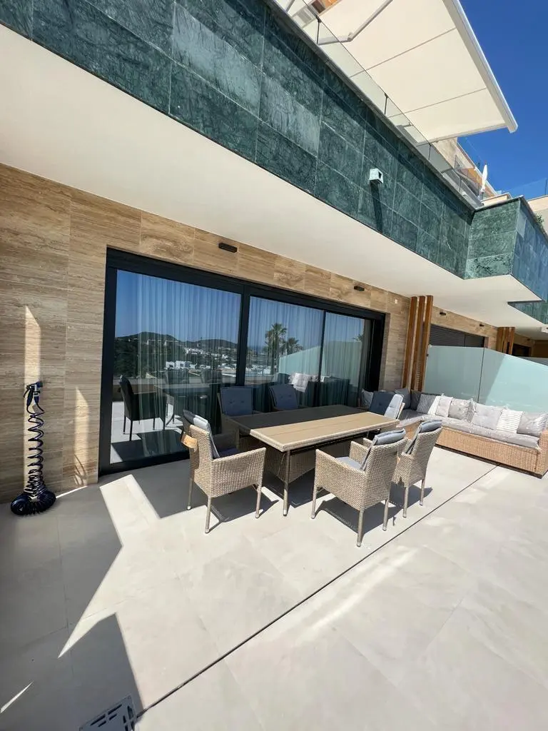 Apartment Of 120 M² In Finestrat, Spain
