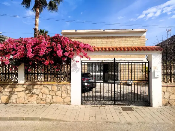 House Of 181 M² In Villajoyosa, Spain