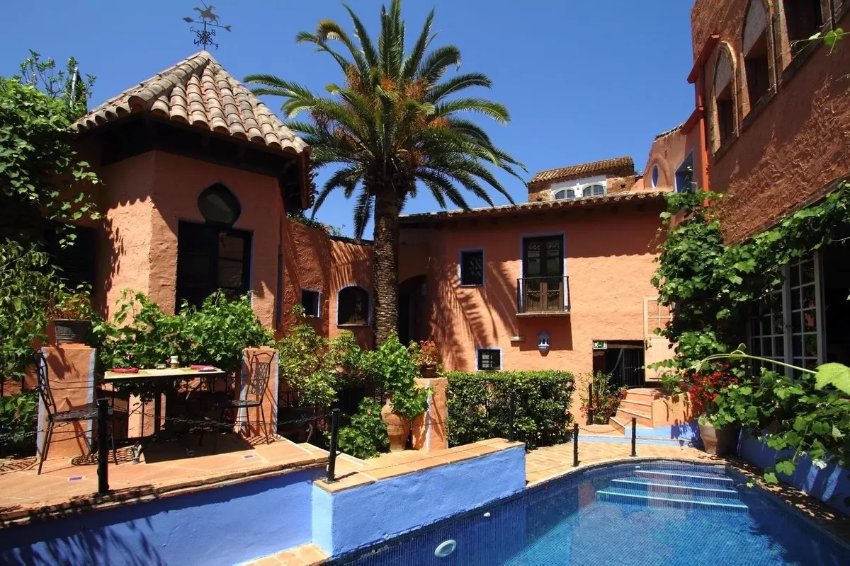 Charming Boutique Hotel In The Heart Of BenahavÍs