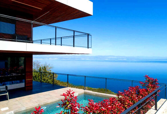 Villa Of 560 M² With Authentic Features In A Unique Location