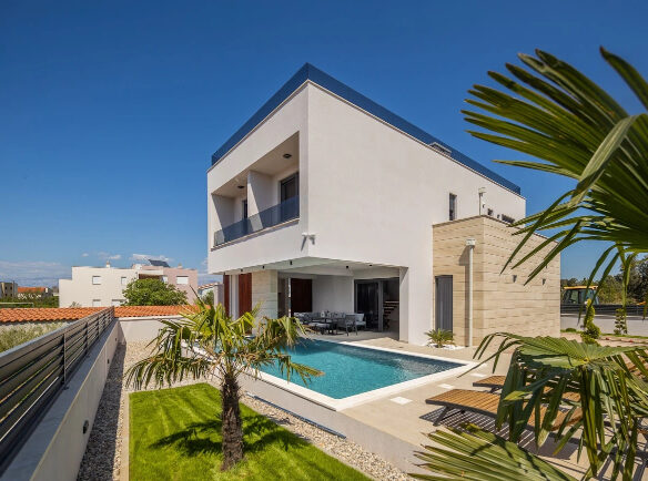 Villa Of 225 M² With Sea Proximity In Zadar
