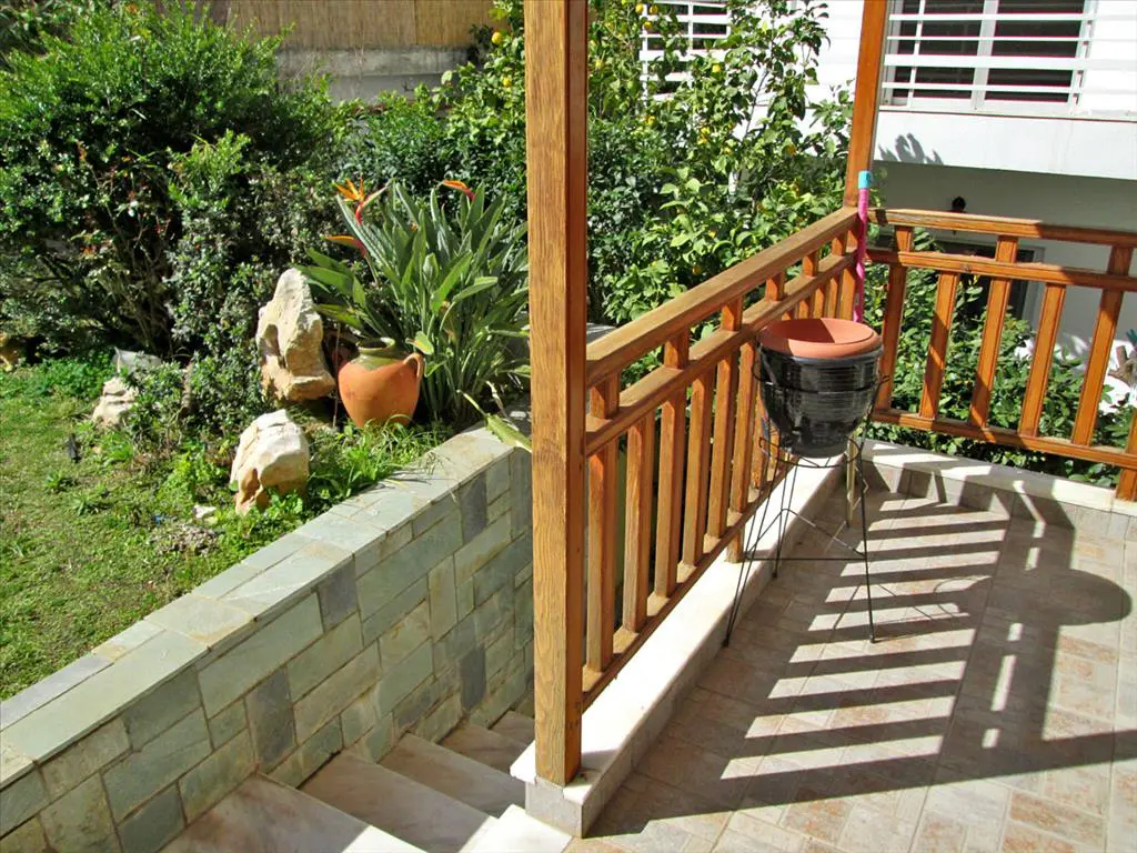 Detached House Of 390 M² In Athens