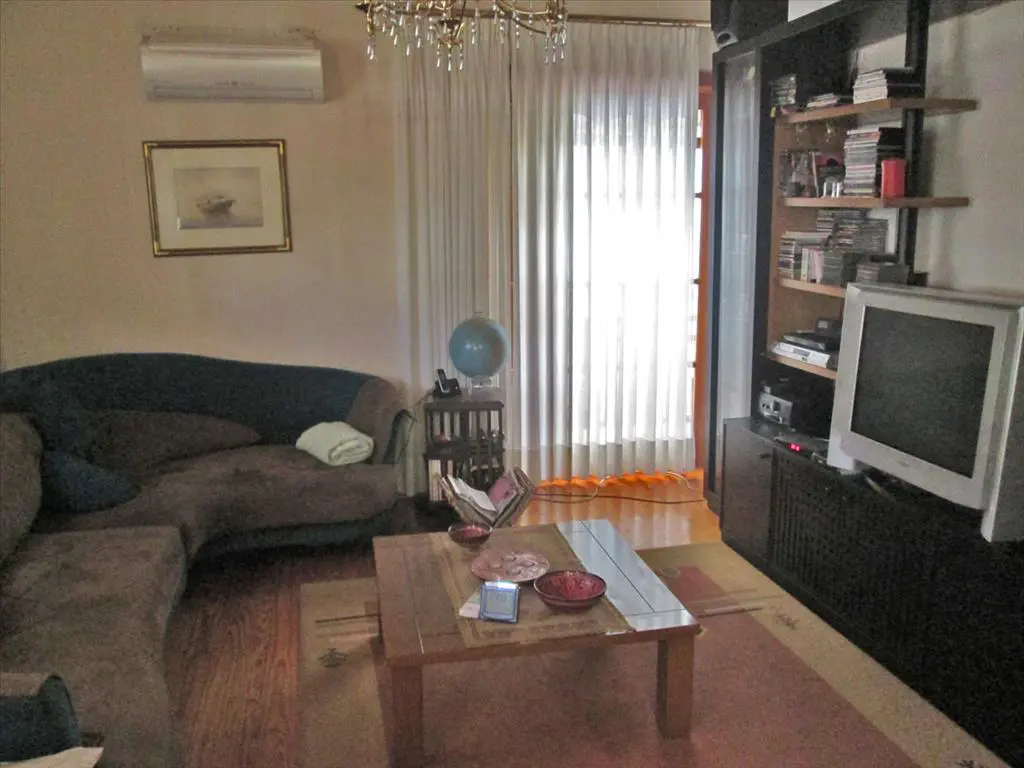 Detached House Of 390 M² In Athens
