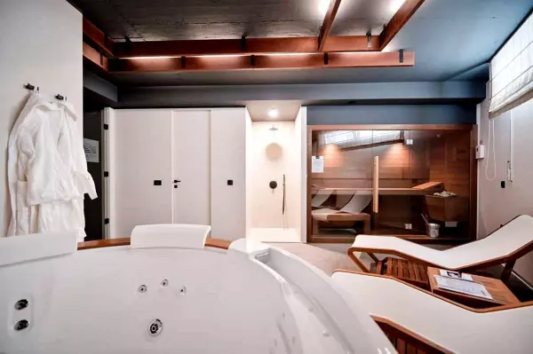 Villa Of 560 M² With Authentic Features In A Unique Location