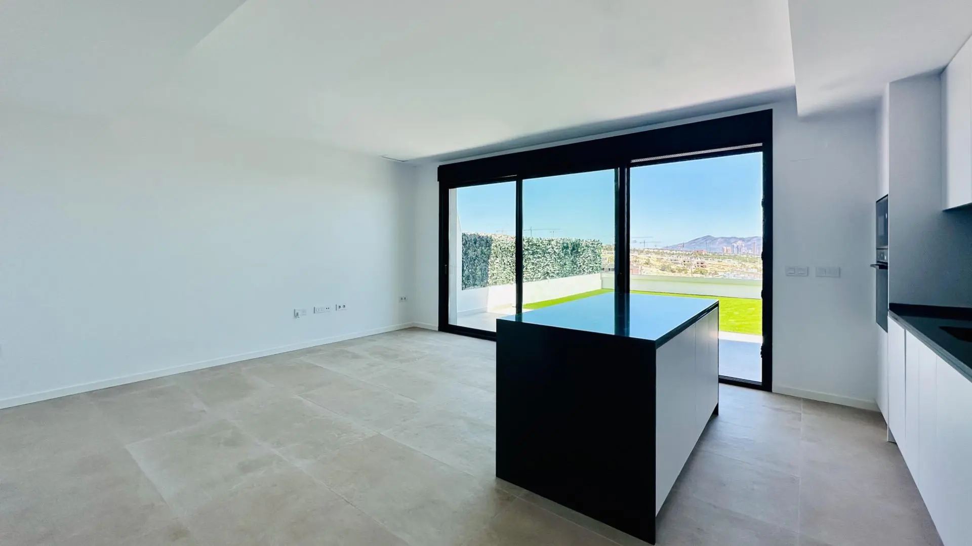 Apartment Of 166 M² In Finestrat, Spain