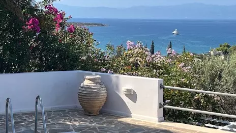 Villa Of 500 M² With Sea Views In Porto Heli