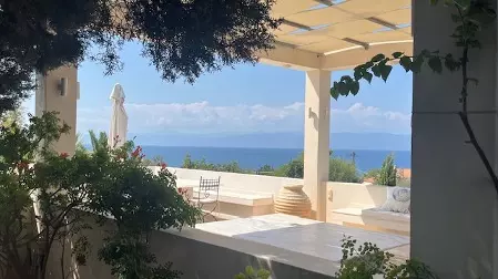 Villa Of 500 M² With Sea Views In Porto Heli