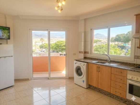 Penthouse With Sea Views In Los Abrigos, Tenerife