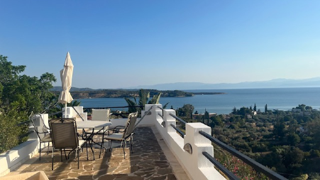 Villa Of 500 M² With Sea Views In Porto Heli