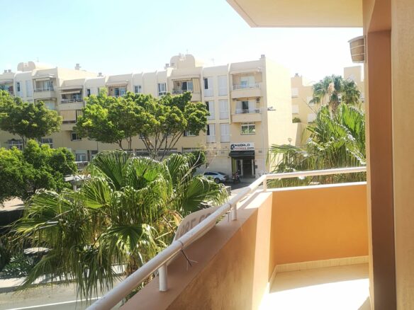 Penthouse With Sea Views In Los Abrigos, Tenerife