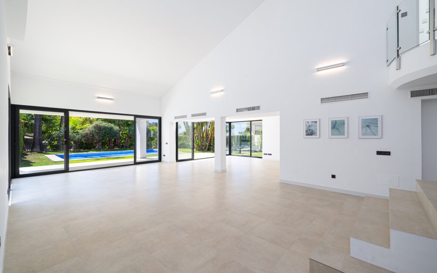 Modern Family Villa In Alta Vista, San Pedro De AlcÁntara