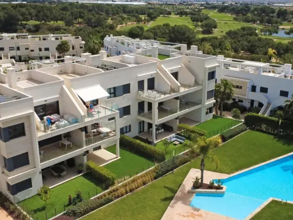 Apartment Of 75 M² In Pilar De La Horadada, Spain