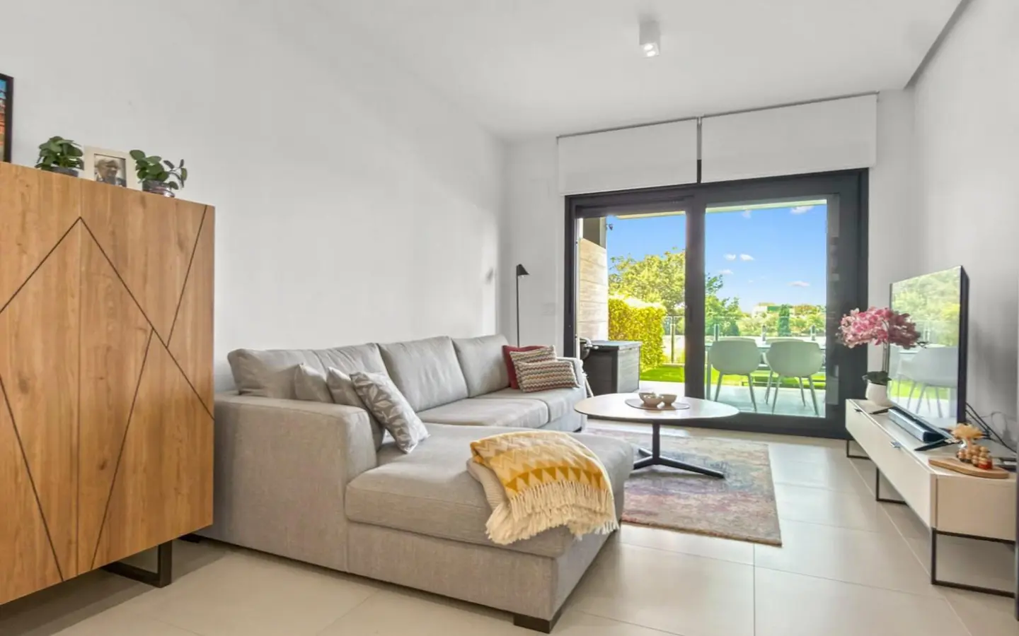 2-bedroom Apartment In Pilar De La Horadada, Spain (75 M²)