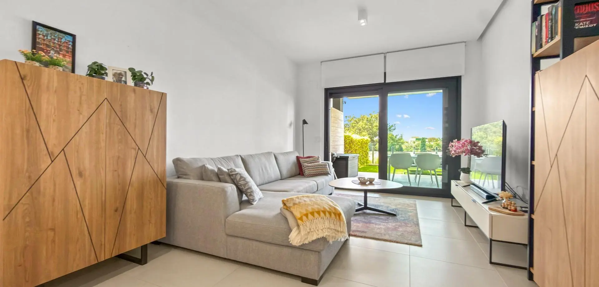 Apartment Of 75 M² In Pilar De La Horadada, Spain