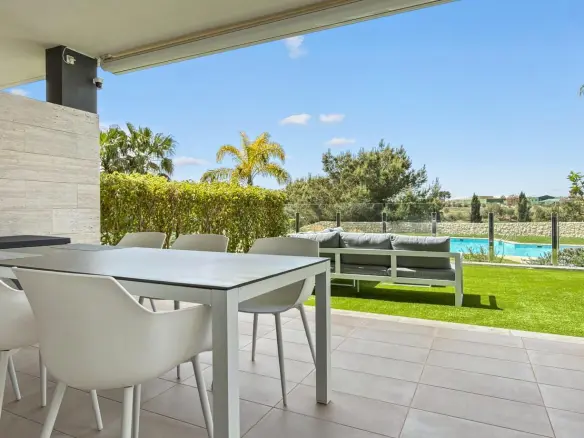 2-bedroom Apartment In Pilar De La Horadada, Spain (75 M²)