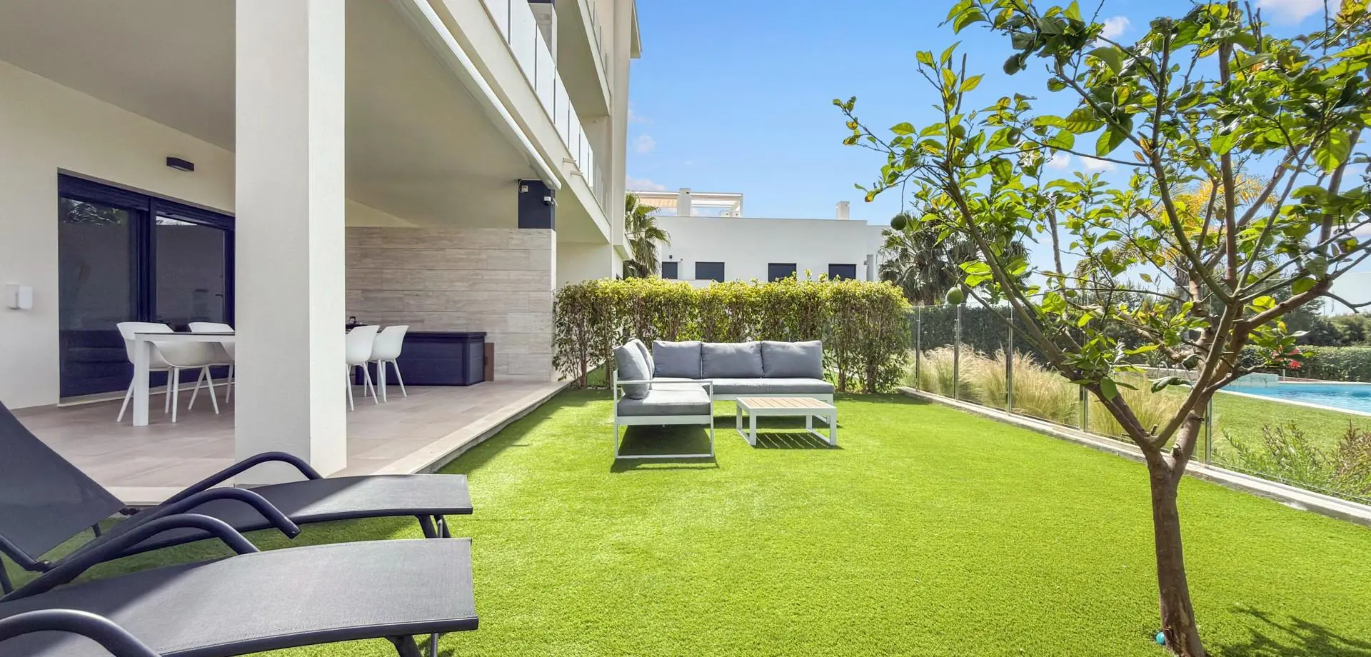 Apartment Of 75 M² In Pilar De La Horadada, Spain