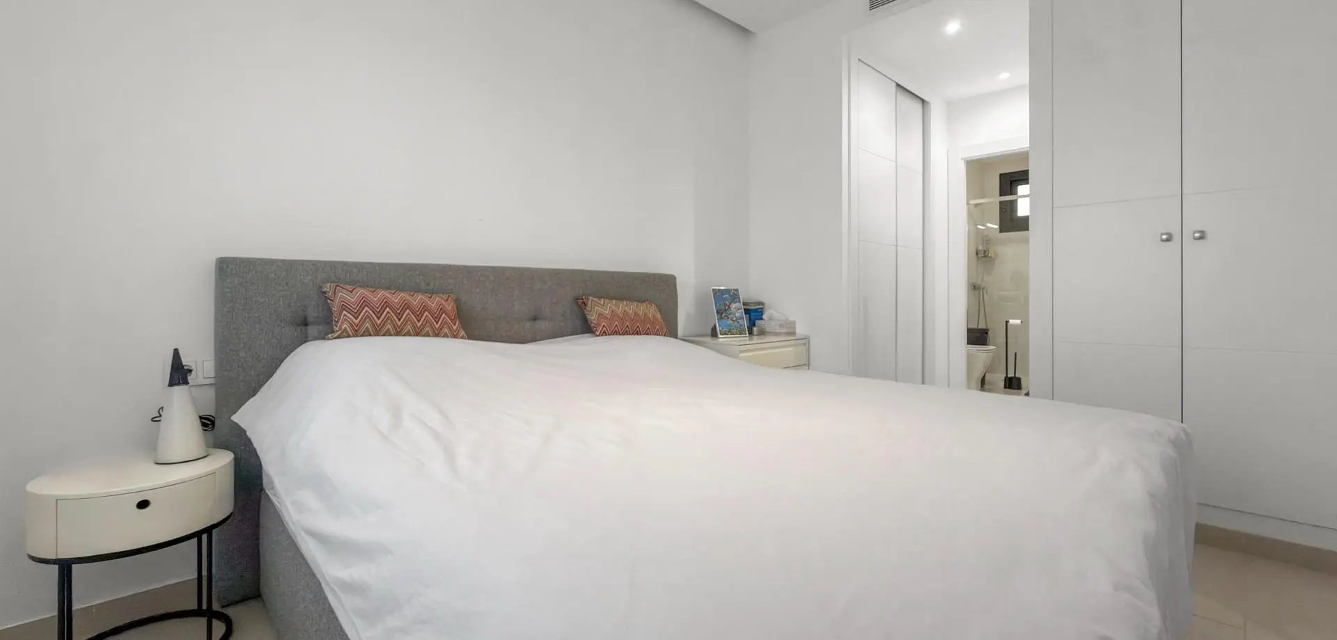 Apartment Of 75 M² In Pilar De La Horadada, Spain