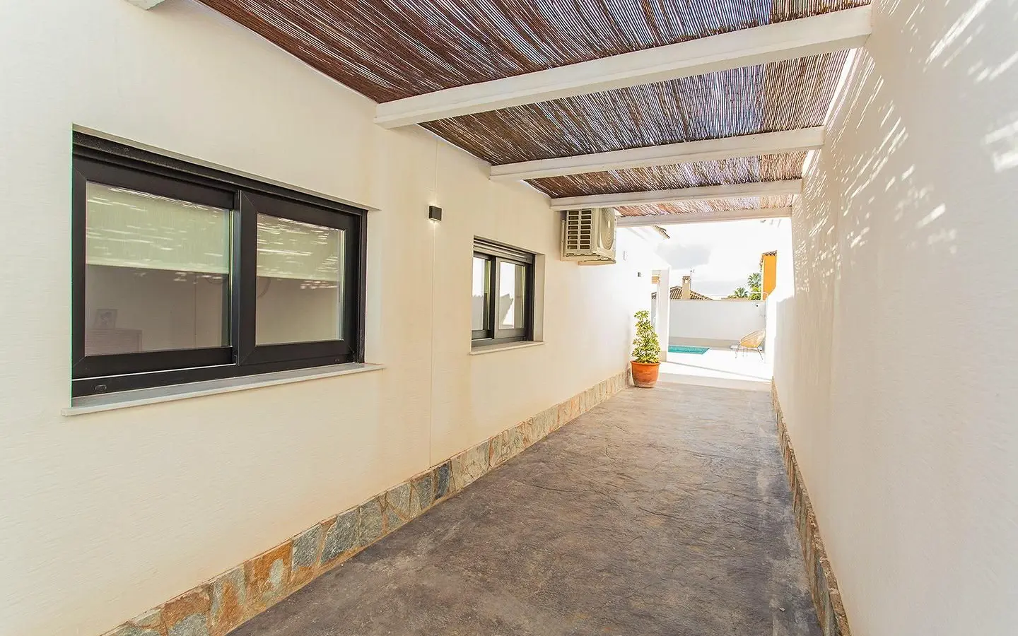 2-bedroom House In Torrevieja, Spain (104 M²)