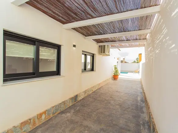 2-bedroom House In Torrevieja, Spain (104 M²)