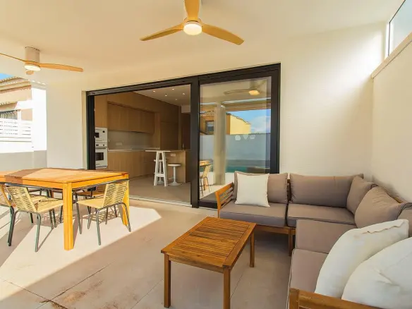 2-bedroom House In Torrevieja, Spain (104 M²)