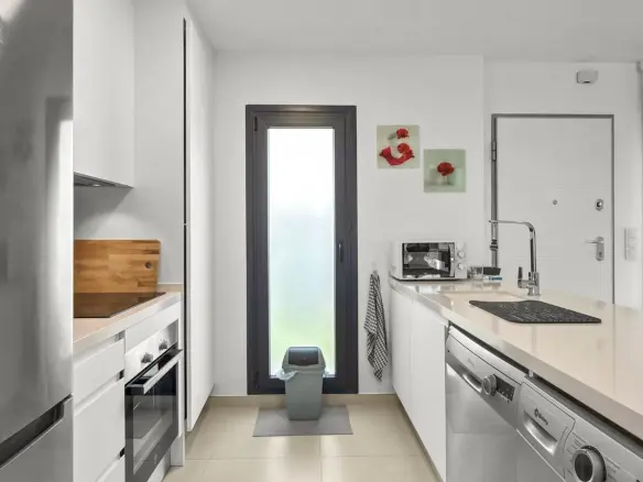 2-bedroom Apartment In Pilar De La Horadada, Spain (75 M²)