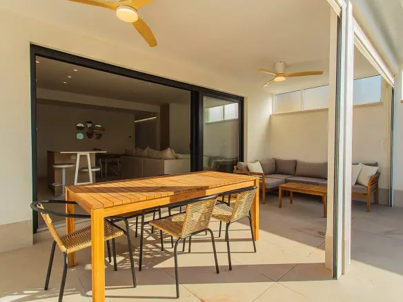 2-bedroom House In Torrevieja, Spain (104 M²)