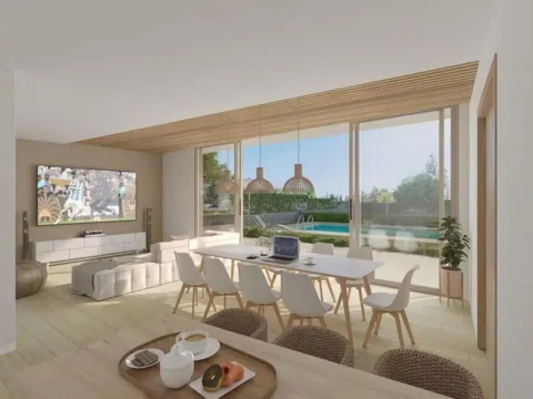 Apartment Of 83 M² In Torremolinos, Spain