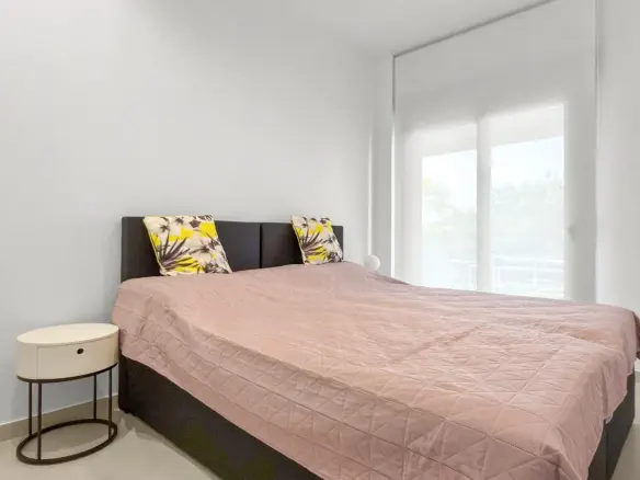 2-bedroom Apartment In Pilar De La Horadada, Spain (75 M²)