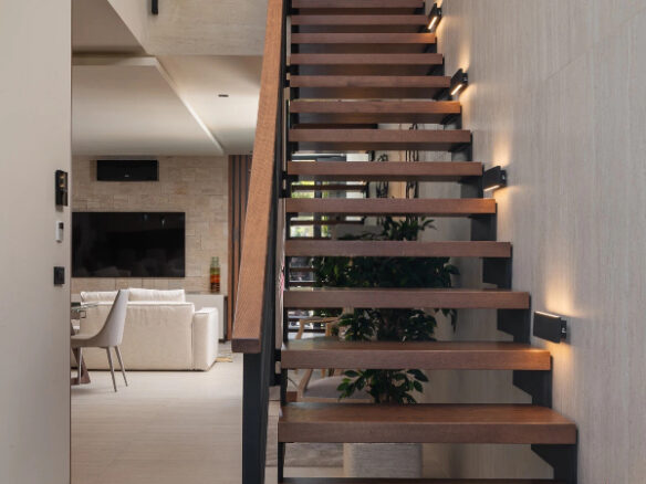 Villa Of 200m² With Construction In Quiet Location Near Zadar