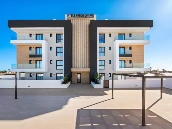 Apartment Of 203 M² In Los Alcázares, Spain