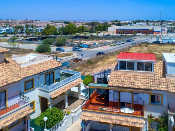 2-bedroom Bungalow In Orihuela Costa, Spain (113 M²)