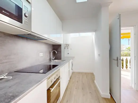 2-bedroom Apartment In Orihuela Costa, Spain (80 M²)