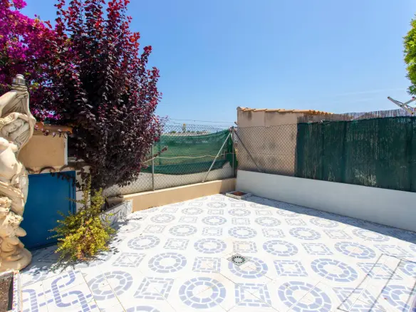 2-bedroom Bungalow In Orihuela Costa, Spain (113 M²)