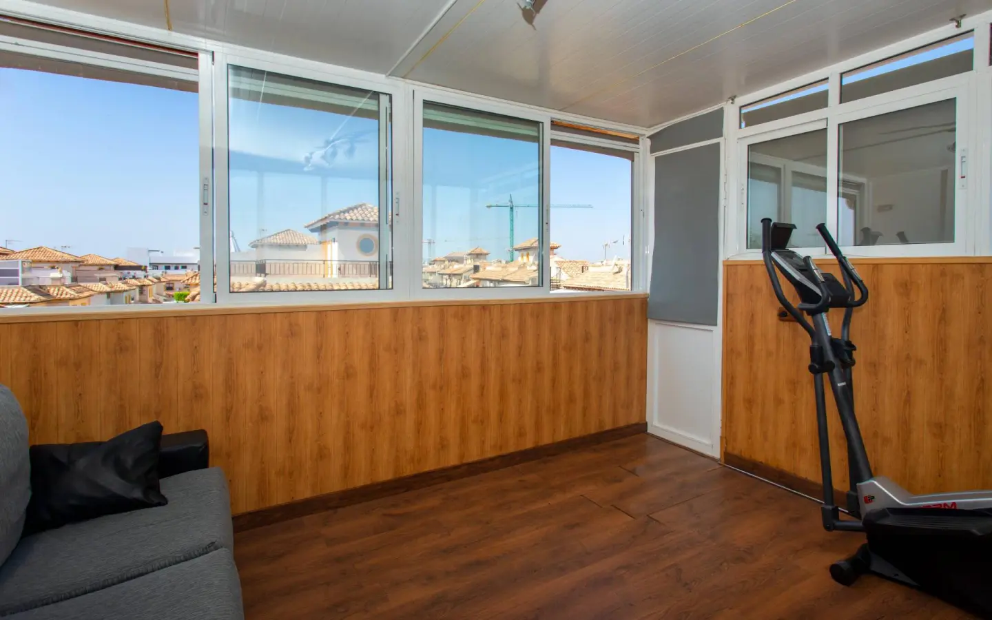 2-bedroom Bungalow In Orihuela Costa, Spain (113 M²)