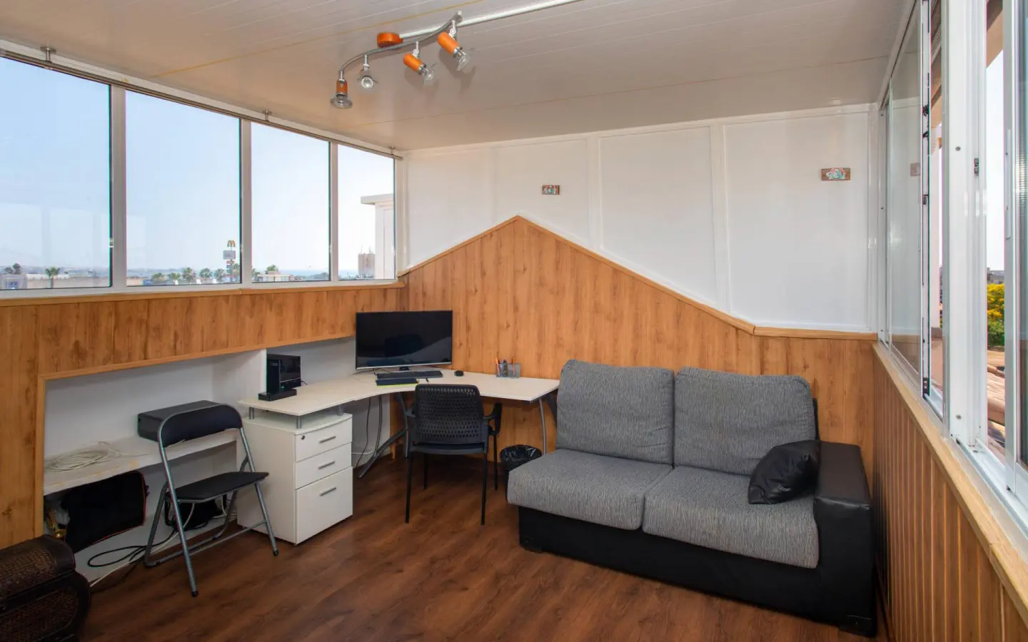 2-bedroom Bungalow In Orihuela Costa, Spain (113 M²)
