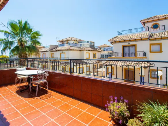 2-bedroom Bungalow In Orihuela Costa, Spain (113 M²)