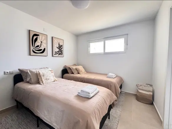 2-bedroom Apartment In Torrevieja, Spain (89 M²)